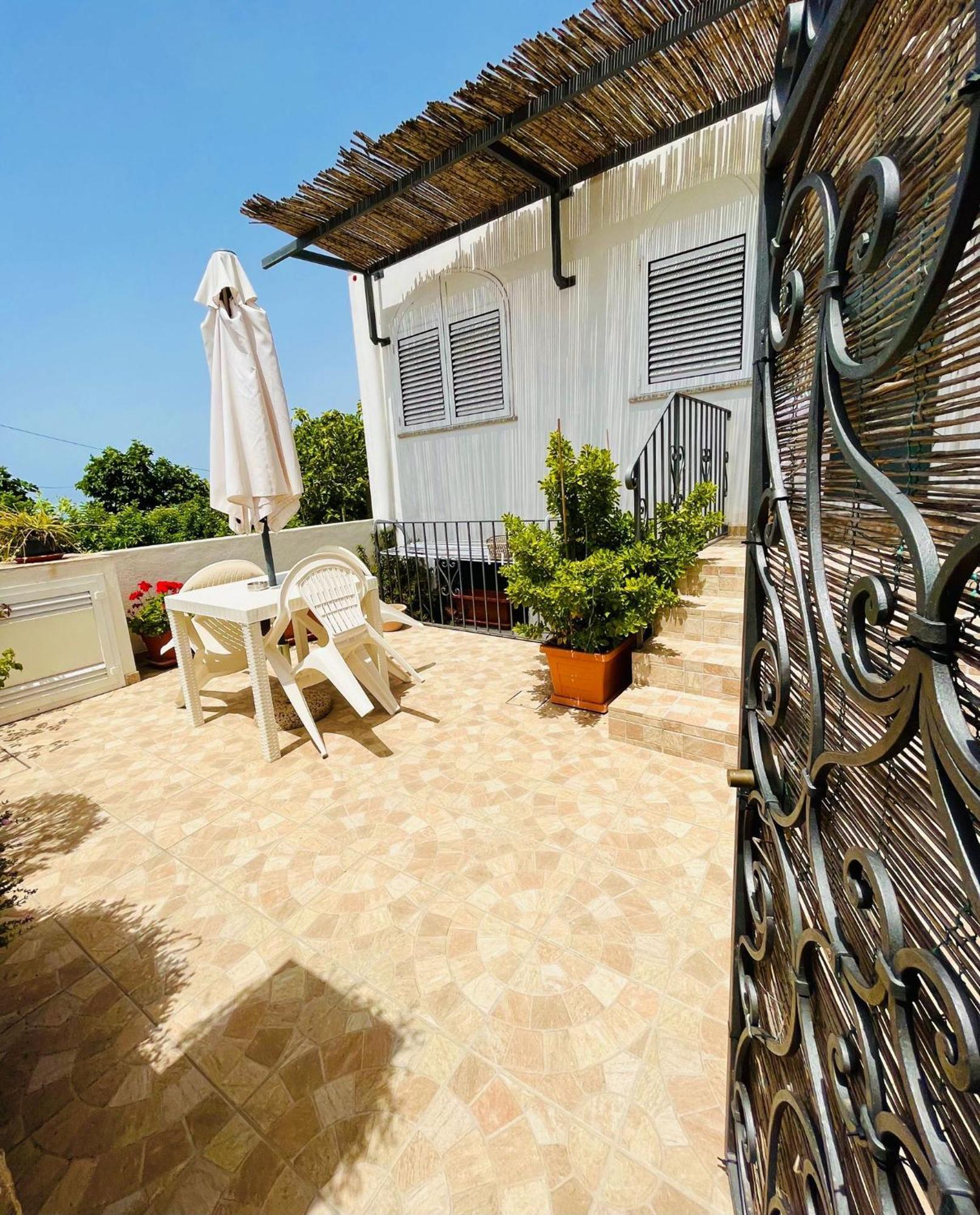 Casa Antonia Apartment Анакапри Екстериор снимка